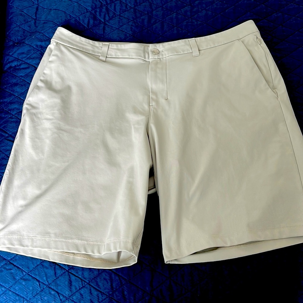 Lululemon Commission Short 9 inch Warpstreme sand